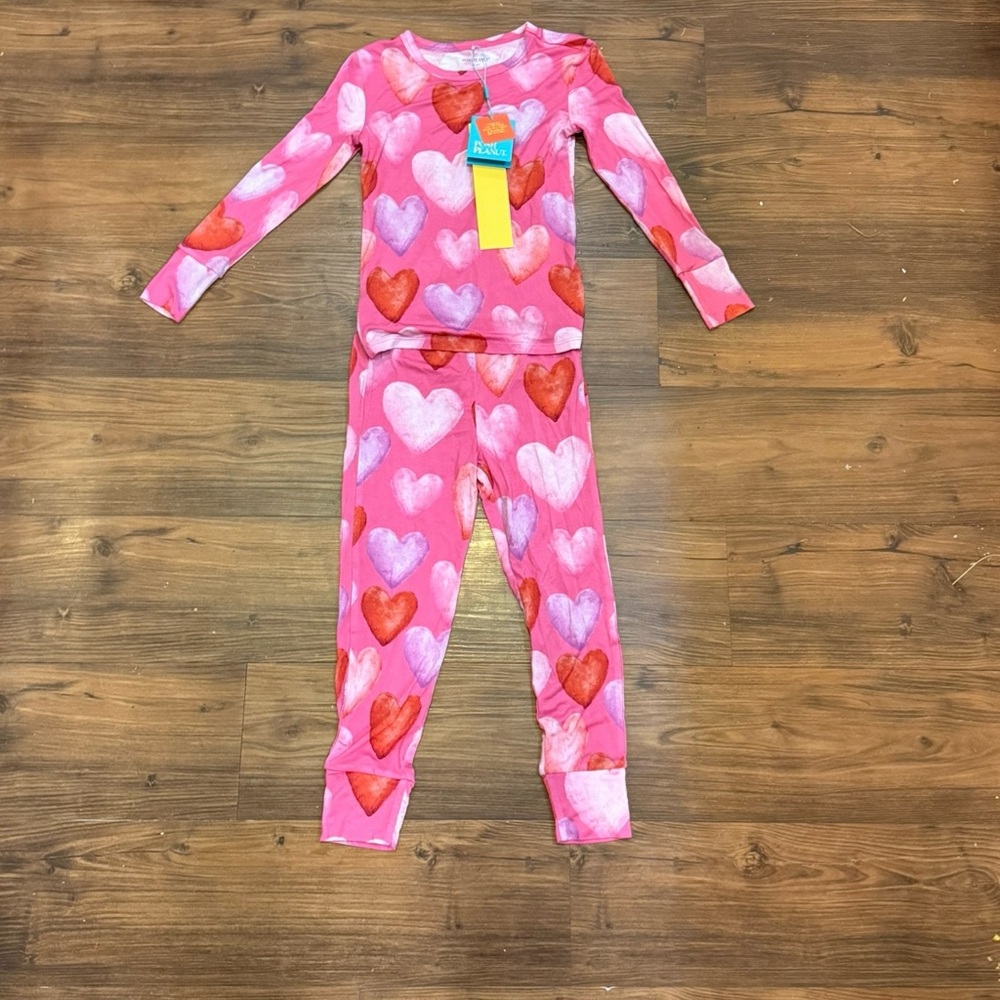 Posh Peanut Queen of Hearts Heart Long Sleeve Pajamas